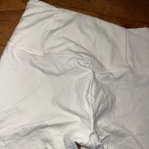 Calia High Rise 7/8 Leggings- Essential Collections SZ SMALL - White/ Textured